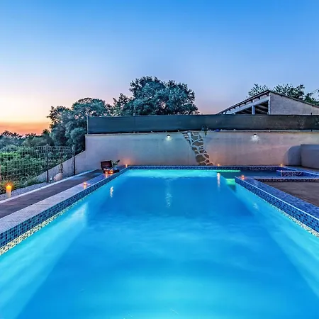 Nyaraló Casa Lea Istriana With Pool And Whirlpool By Interhome Butkovići