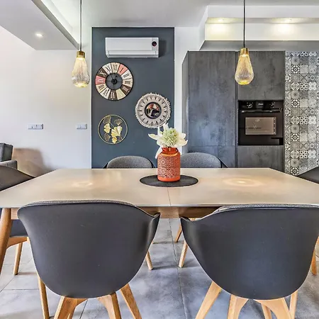 Nyaraló Casa Lea Istriana With Pool And Whirlpool By Interhome *